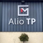 Pose d’enseigne dans les Yvelines